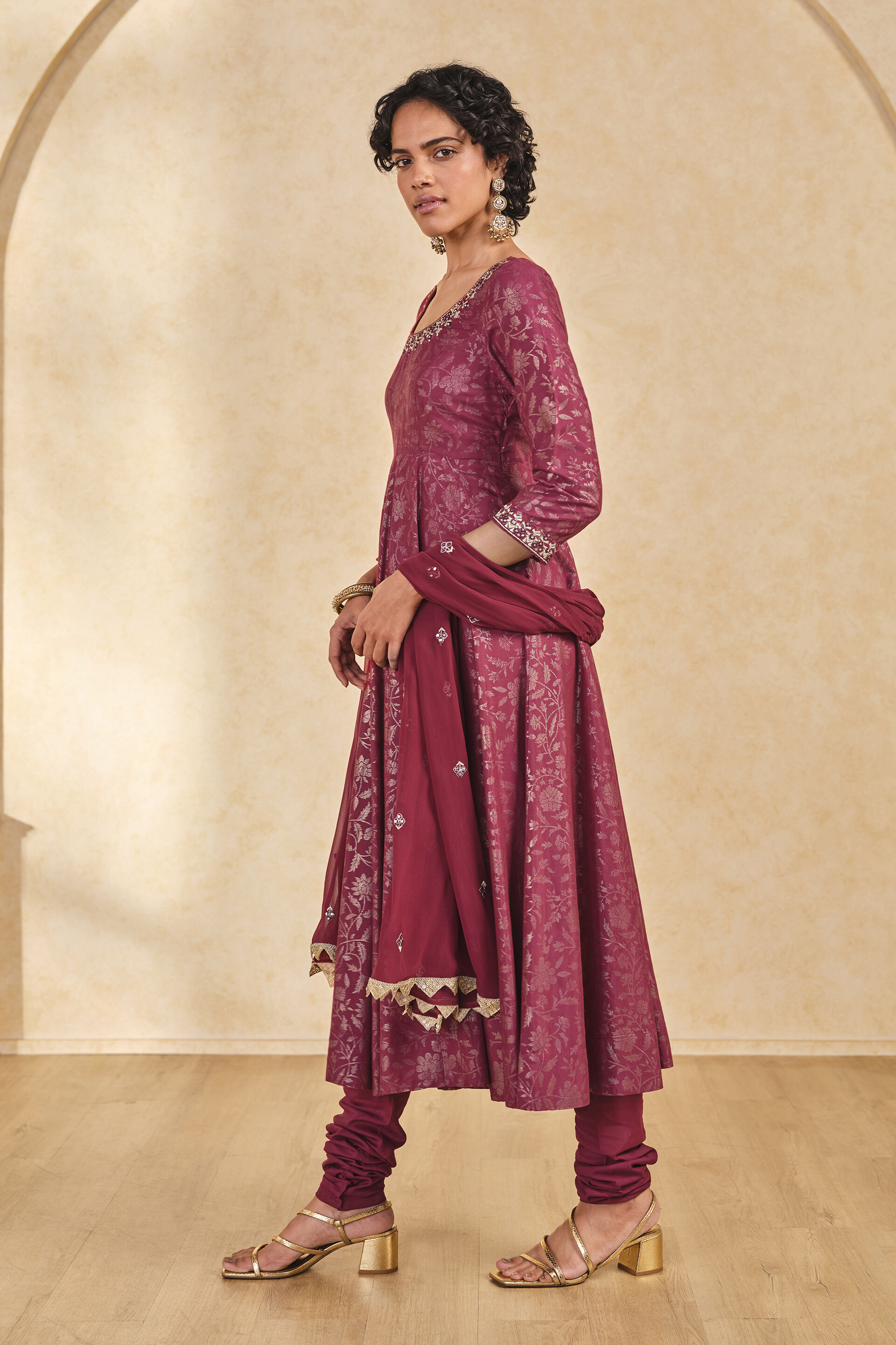 Floral Motif Festive Set, Maroon, image 2